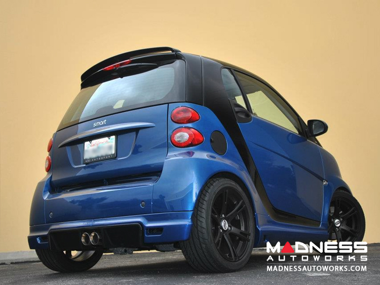 MADNESS Edition smart car blue